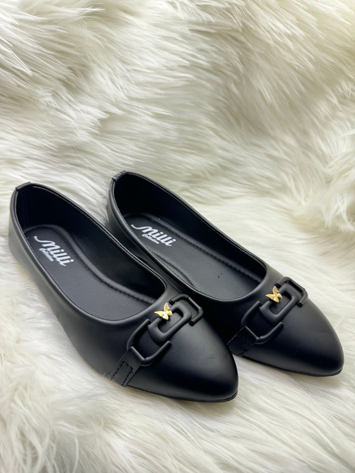 Bold black,SWEET Pink- the perfect pair for Every step