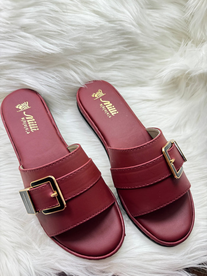 Chic Maroon Flat Sandals with Gold-Tone Buckle  Style No. 418